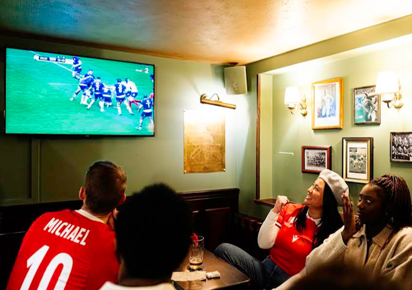 Eden Park Pub Paris 3